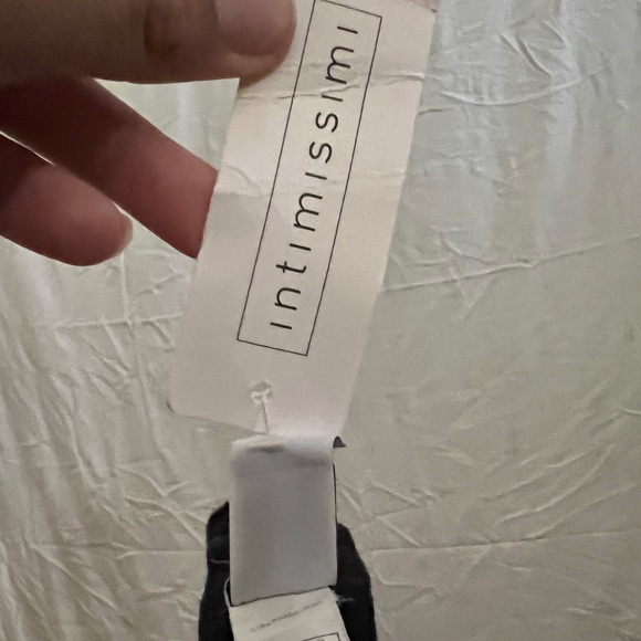 Black Wired Halter Bra - Picture 4 of 4